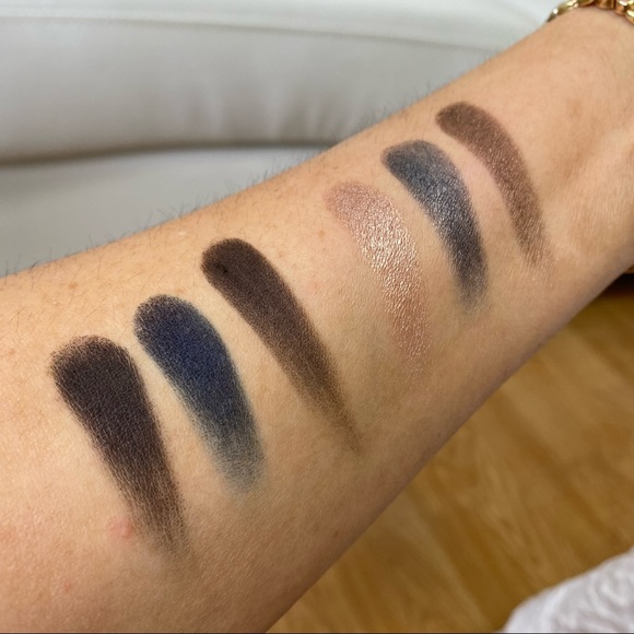 - LAURA MERCIER EDITORIAL EYE PALETTE INTENSE CLAYS. - Picture 5 of 10